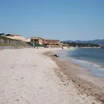 Bernadette - Climatisee Pour 10 Personnes Avec Piscine A Hyeres-la Capte Hyeres