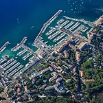 Bernadette - Climatisee Pour 10 Personnes Avec Piscine A Hyeres-la Capte *