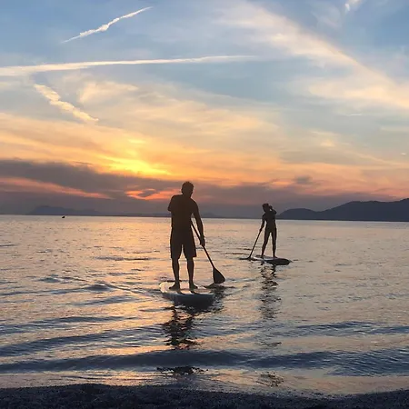 Bernadette - Climatisée Pour 10 Personnes Avec Piscine à Hyères-la Capte *