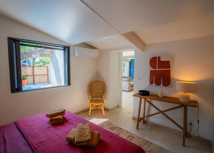 Bernadette - Climatisée Pour 10 Personnes Avec Piscine à Hyères-la Capte Villa Hyères