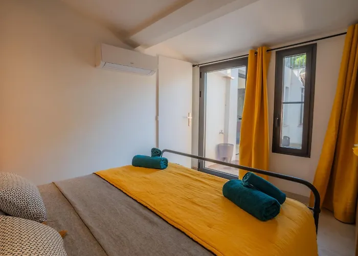 Bernadette - Climatisée Pour 10 Personnes Avec Piscine à Hyères-la Capte * Hyères