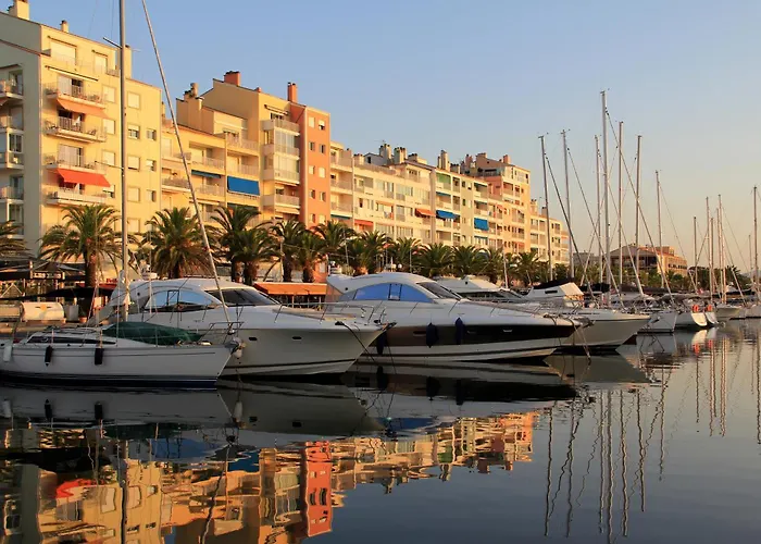 Bernadette - Climatisee Pour 10 Personnes Avec Piscine A Hyeres-la Capte Willa *
